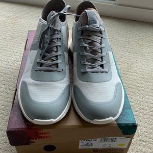 NWT bionico gym shoes